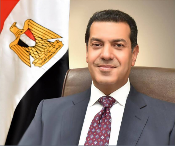 المهندس ياسر الدسوقي محافظ أسيوط