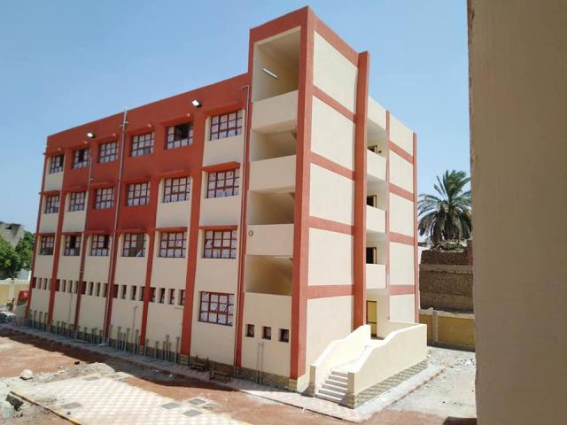 المدارس الجديدة في أسيوط
