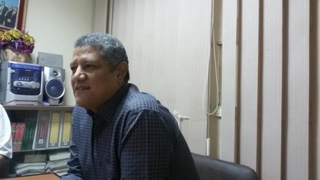 الدكتور أيمن خضاري، وكيل وزارة الصحة بقنا