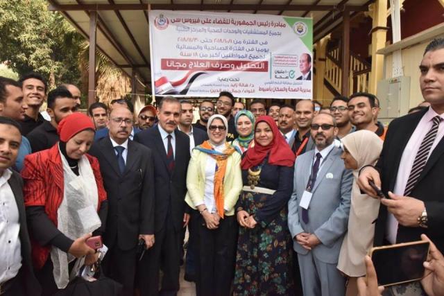 زيارة وزيرة الصحة إلي أسيوط