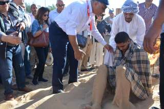 وزير الاثار ووفد دبلوماسي يشهدون...