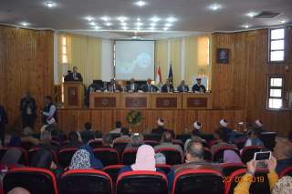 محافظ البحر الأحمر يشهد قرعة حجاج...