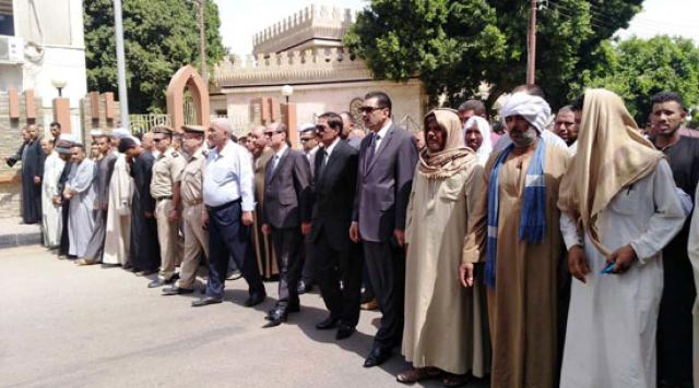 جنازة عسكرية للشهداء