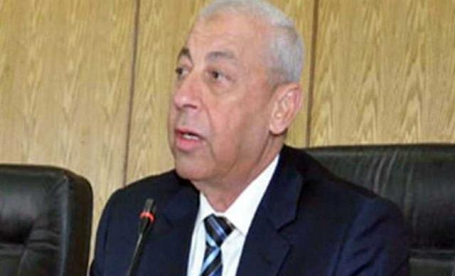 اللواء أحمد إبراهيم، محافظ أسوان