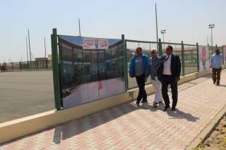 رئيس جامعة أسوان ونائب رئيس...