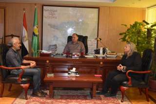 محافظ الفيوم يستقبل وفد منظمة...