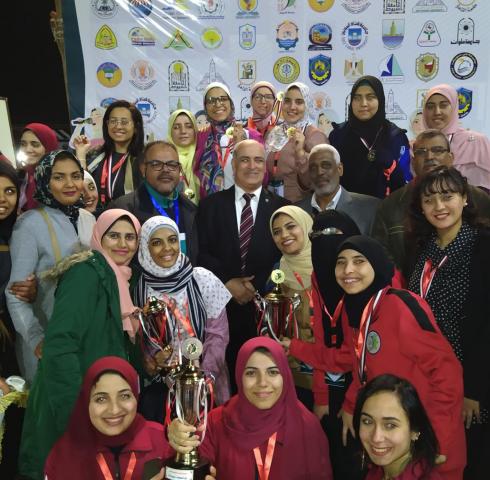 وفد جامعة جنوب الوادي