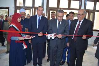 محافظ سوهاج ورئيس الجامعة يفتتحان...