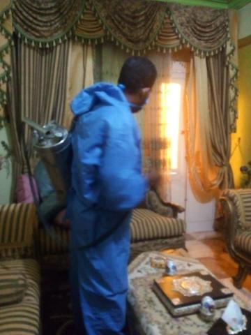 تعقيم منازل المصابين