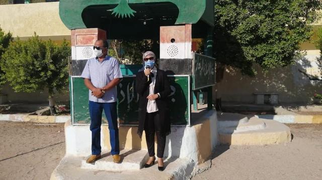 رئيس مدينة سفاجا تحضر طابور الصباح