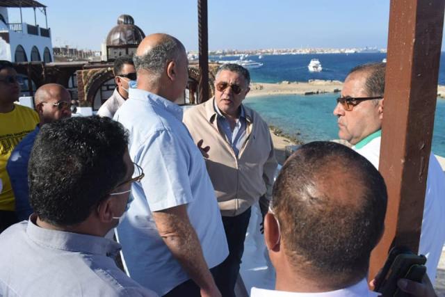 جولة محافظ البحر الأحمر