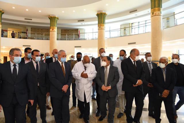 جولة وزير المالية في الأقصر