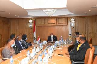 خلال اجتماعه بمهندسي الأملاك .....