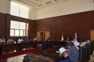 السكرتير العام لمحافظة البحر الأحمر يتابع...