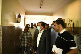 نائب محافظ قنا يتابع تداعيات...