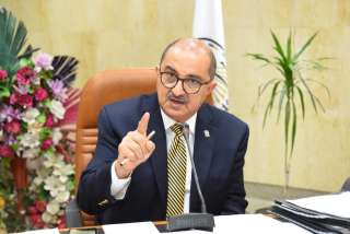  ضبط طالب بـ ”هندسة أسيوط” انتحل...