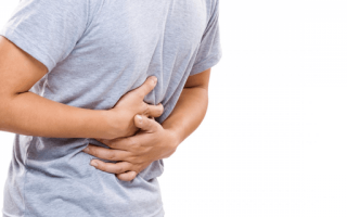 إصابة زوجين وطفلتهما بتسمم غذائي...