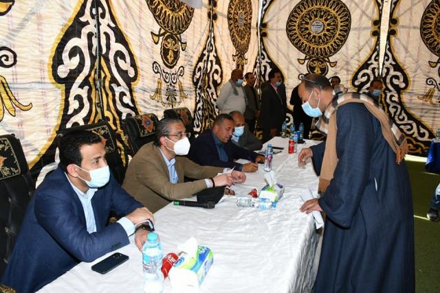 لقاء محافظ الفيوم  مع المواطنين
