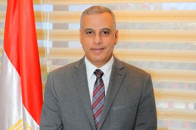 اللواء طارق الفقي ، محافظ سوهاج ،