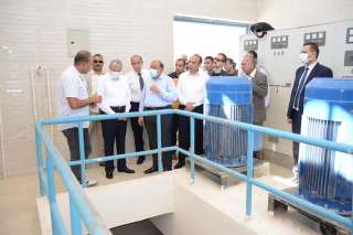 وزير التنمية المحلية ومحافظ المنيا...