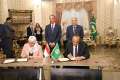 وزير الاتصالات ومحافظ المنيا يشهدان...