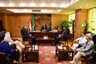 محافظ الفيوم ونائب وزير الصحة...