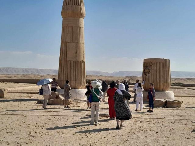 زيارة الوفد الأجنبي