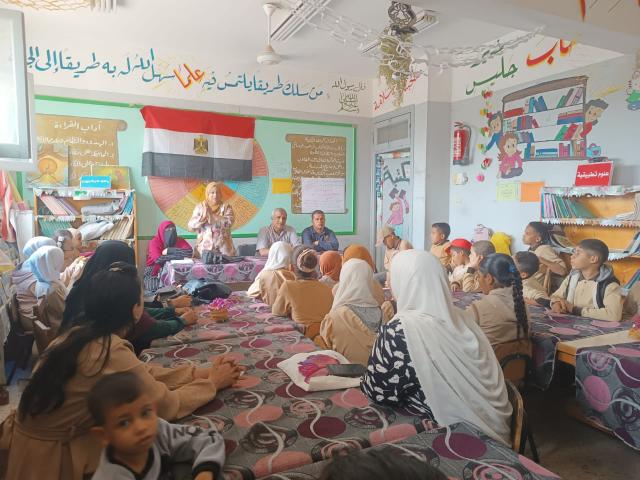 جانب من الندوات