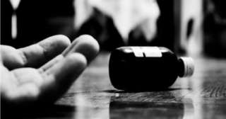 طالب ينهي حياته بـ”قرص الموت”...