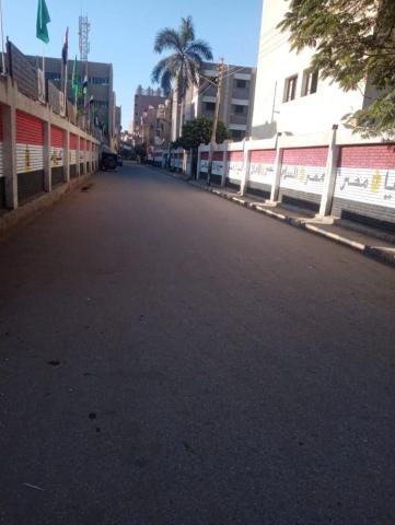 استمرار حملات النظافة ورفع الاشغالات وتمهيد الطرق بمراكز المنيا