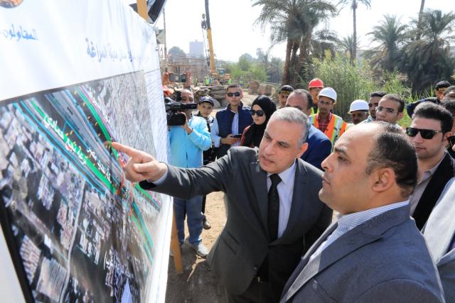 2مليار و 264 مليون جنيه تكلفة إنجاز 62 مشروعا للطرق والكباري خلال عام 2023 بسوهاج