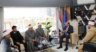 محافظ أسوان يستقبل وفد المنظمة...