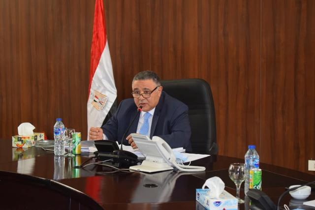 اللواء عمرو حنفى ، محافظ البحر الأحمر .