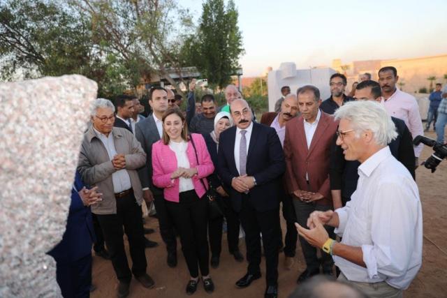 وزيرة الثاقفة ومحافظ أسوان
