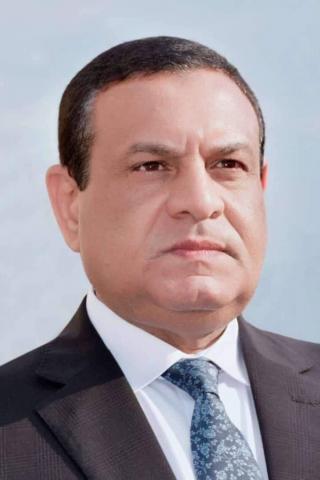 اللواء هشام آمنة ،وزير التنمية المحلية،