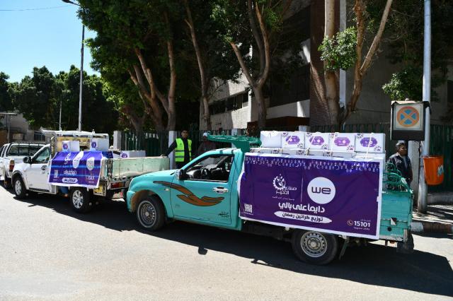 نائب محافظ قنا يشهد إطلاق القافلة