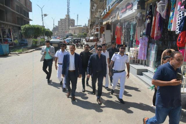 نائب محافظ سوهاج يقود حملة مرافق