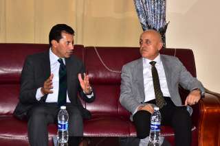 مشيدا بدعم وزارة الشباب ..محافظ...
