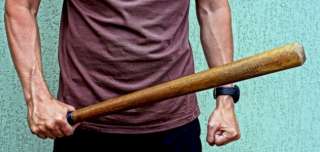 أصابه بإشتباه نزيف بالمخ.. ضبط...