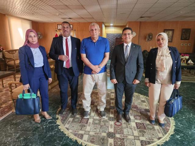 الزملوط يلتقي وفد شركة مصر لتأمينات الحياة