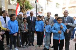 محافظ المنيا يتفقد عددا من...