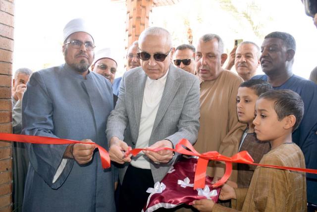 محافظ الأقصر يفتتح مسجد حسب ربه