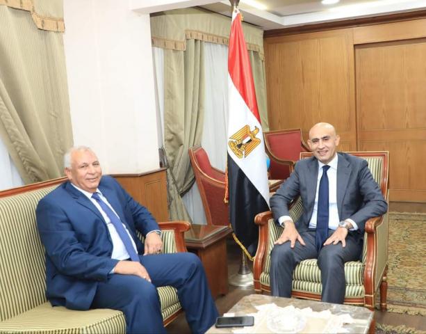 وزير التربية والتعليم ومحافظ الوادي الجديد