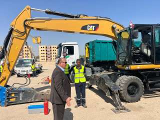 بالصور.. سكرتير مساعد قنا يتابع  تجهيزات...