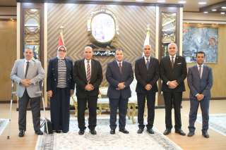 رئيس جامعة جنوب الوادي يترأس...