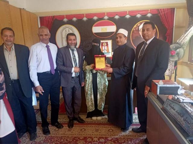 تكريم الطالة سندس