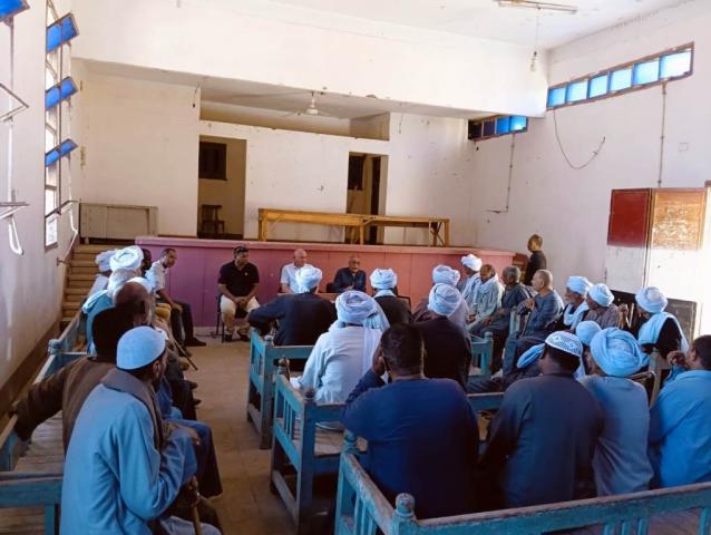 لقاء السكرتير العام المساعد مع الأهالي