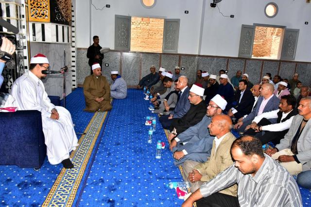 محافظ الأقصر يفتتح مسجد النور بجزيرة
