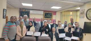 تكريم فريق القسطرة القلبية بمستشفي...