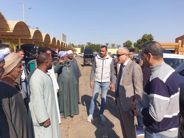 جولة محافظ الأقصر